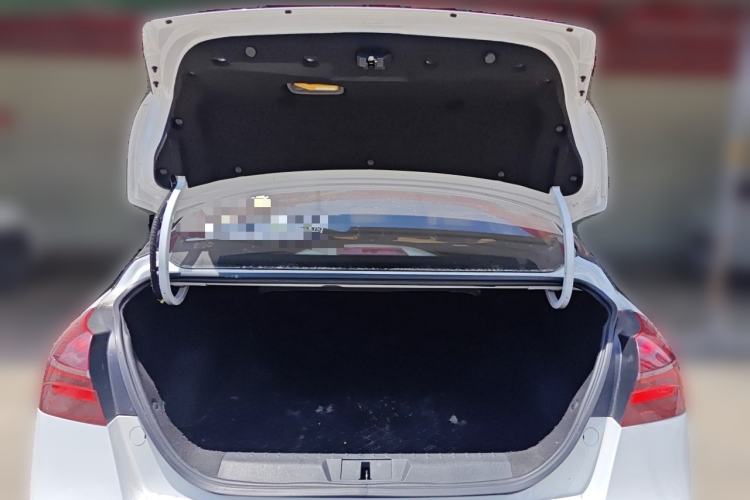 Used Geely Auto Emgrand 2018 1.5L CVT Luxury Model Trunk