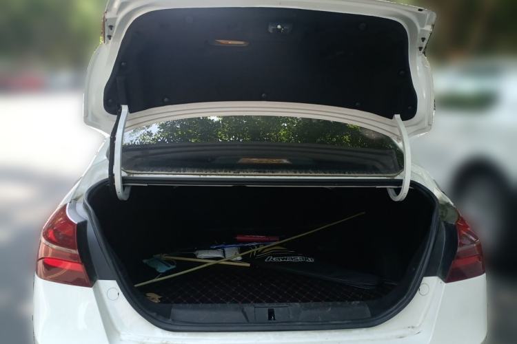 Used Geely Auto Emgrand 2018 1.5L CVT Upward Connect Edition Trunk