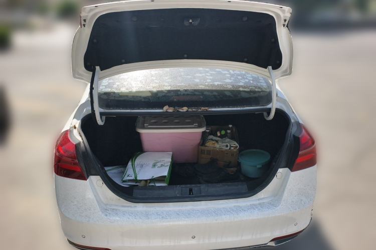 Used Geely Auto Emgrand 2018 1.5L CVT Upward Connect Edition Trunk