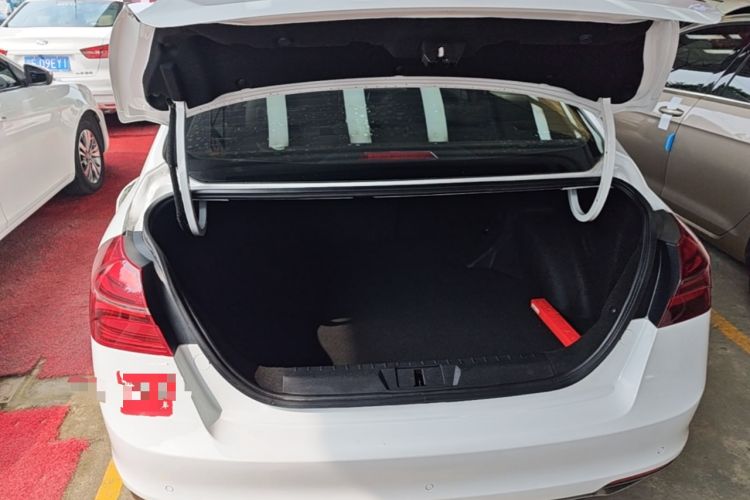 Used Geely Auto Emgrand 2018 1.5L Manual Upward Connect Edition Trunk