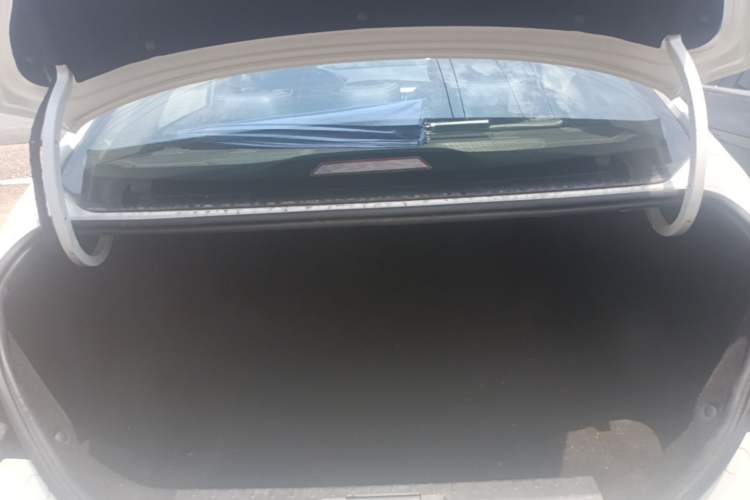 Used Geely Auto Emgrand 2018 1.5L CVT Upward Connect Edition Trunk