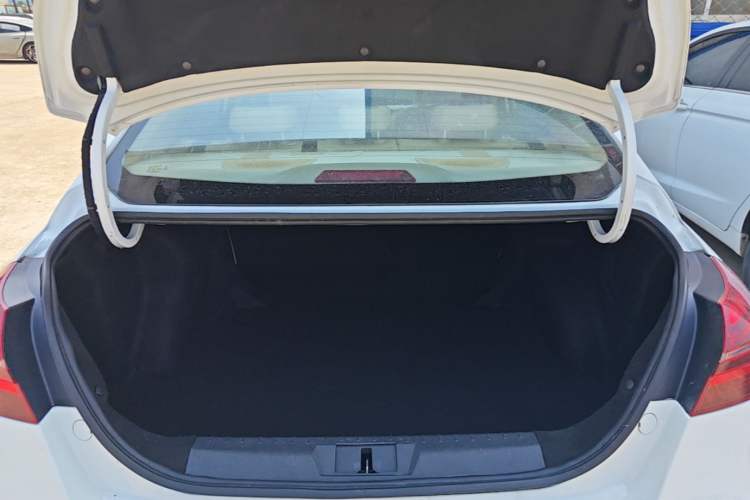 Used Geely Auto Emgrand 2018 1.5L CVT Luxury Model Trunk