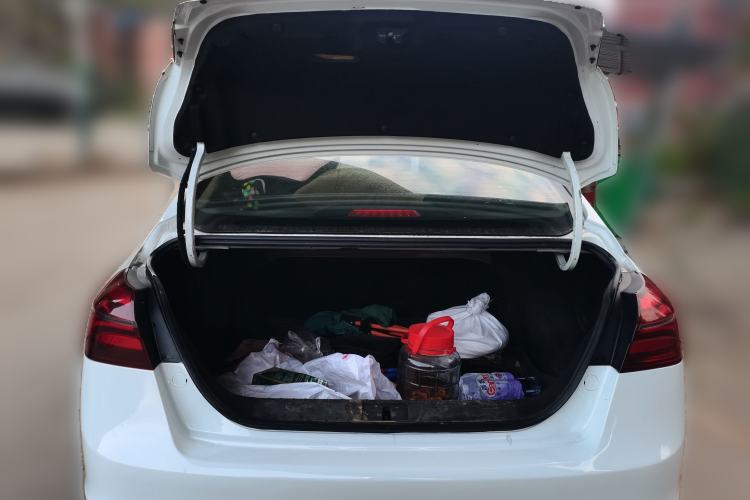 Used Geely Auto Emgrand 2018 1.5L CVT Upward Connect Edition Trunk
