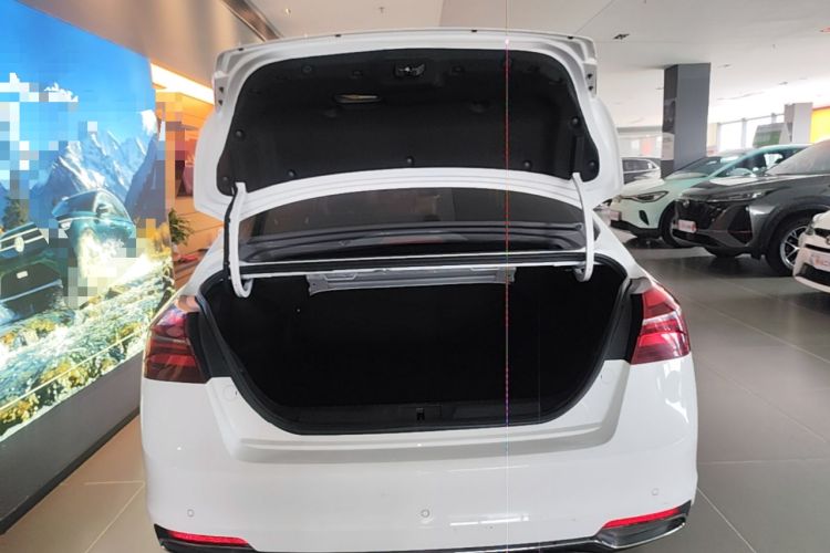 Used Geely Auto Emgrand 2018 1.5L Manual Upward Connect Edition Trunk
