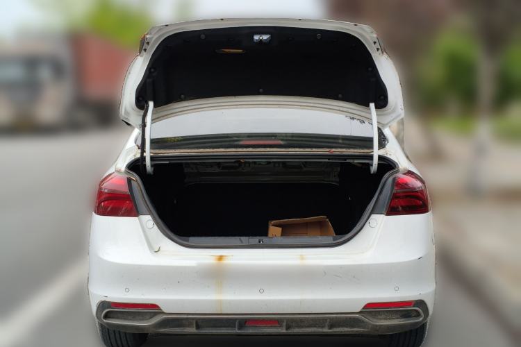 Used Geely Auto Emgrand 2018 1.5L CVT Upward Connect Edition Trunk