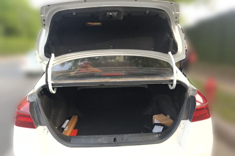 Used Geely Auto Emgrand 2018 1.5L CVT Upward Connect Edition Trunk