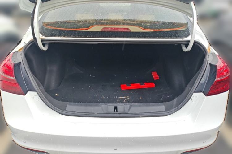 Used Geely Auto Emgrand 2018 1.5L CVT Luxury Model Trunk