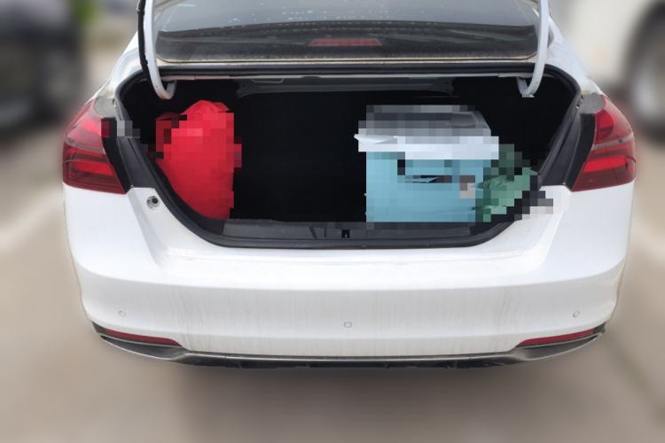 Used Geely Auto Emgrand 2018 1.5L CVT Upward Connect Edition Trunk