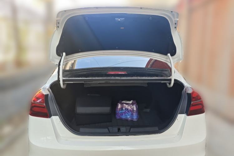 Used Geely Auto Emgrand 2018 1.5L CVT Upward Connect Edition Trunk