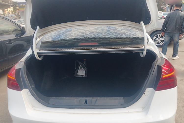 Used Geely Auto Emgrand 2018 1.5L CVT Upward Connect Edition Trunk