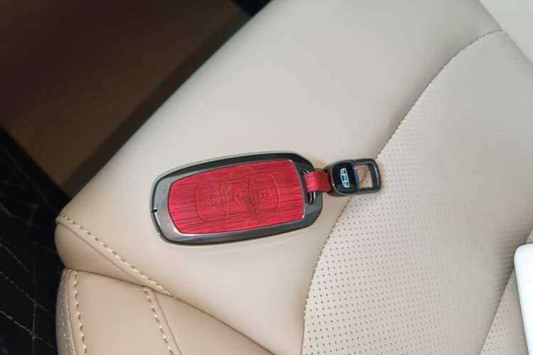 Used Geely Auto Emgrand 2018 1.5L Manual Luxury Model Vehicle Key