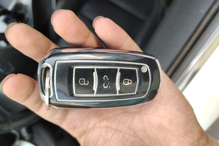 Used Geely Auto Emgrand 2018 1.5L Manual Upward Connect Edition Vehicle Key