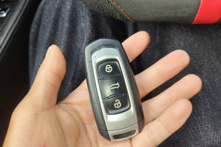 Used Geely Auto Emgrand 2018 1.5L Manual Upward Connect Edition Vehicle Key