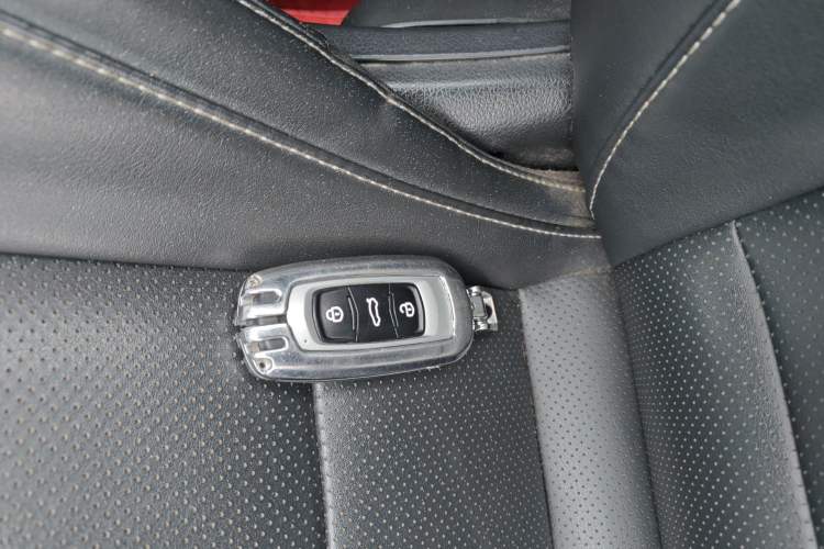 Used Geely Auto Emgrand 2018 1.5L Manual Upward Connect Edition Vehicle Key