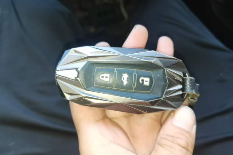 Used Geely Auto Emgrand 2018 1.5L CVT Upward Connect Edition Vehicle Key