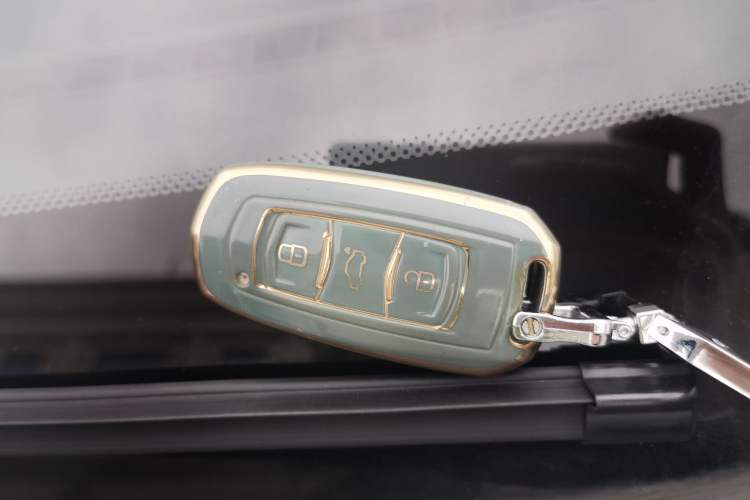 Used Geely Auto Emgrand 2018 1.5L CVT Luxury Model Vehicle Key