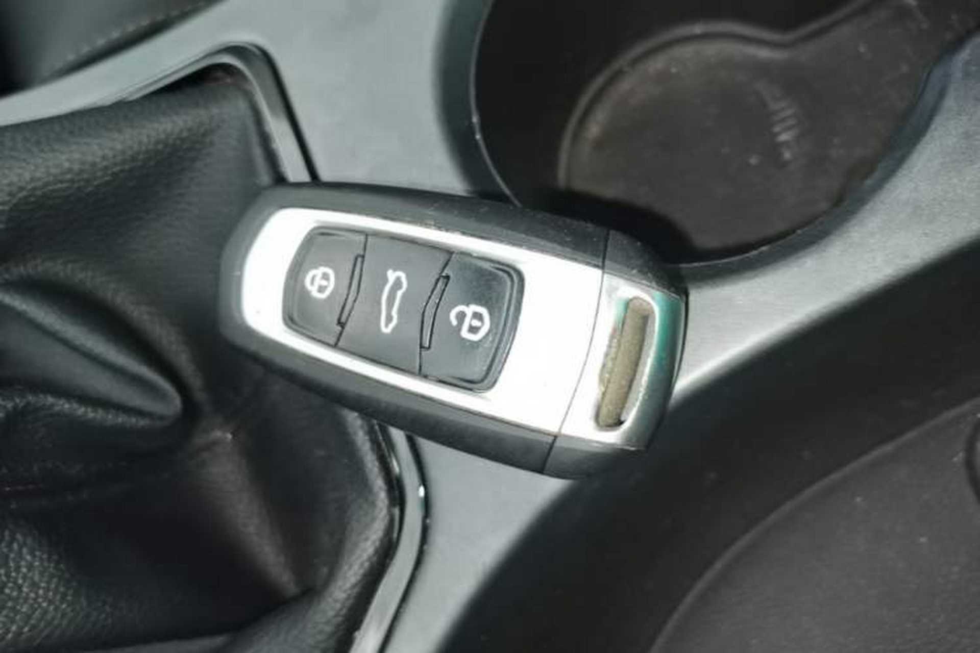 Used Geely Auto Emgrand 2018 1.5L Manual Upward Connect Edition Vehicle Key