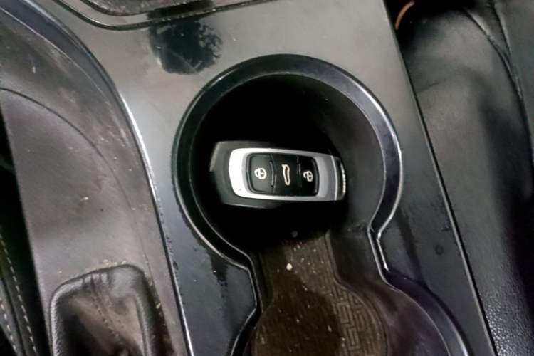 Used Geely Auto Emgrand 2018 1.5L Manual Upward Connect Edition Vehicle Key