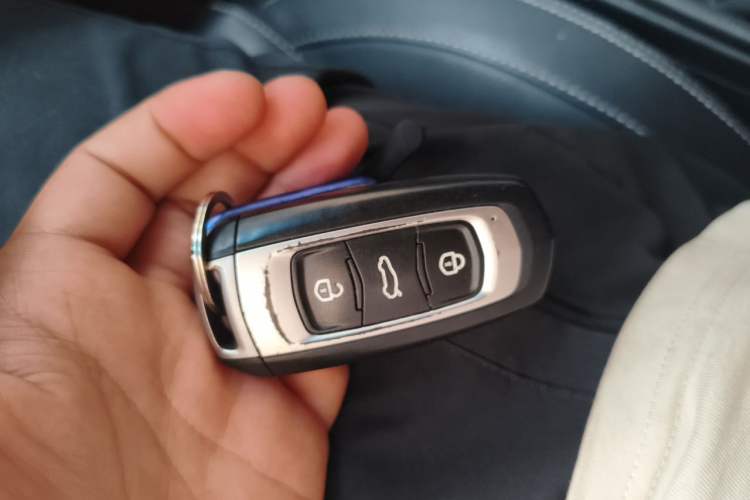 Used Geely Auto Emgrand 2018 1.5L Manual Upward Connect Edition Vehicle Key