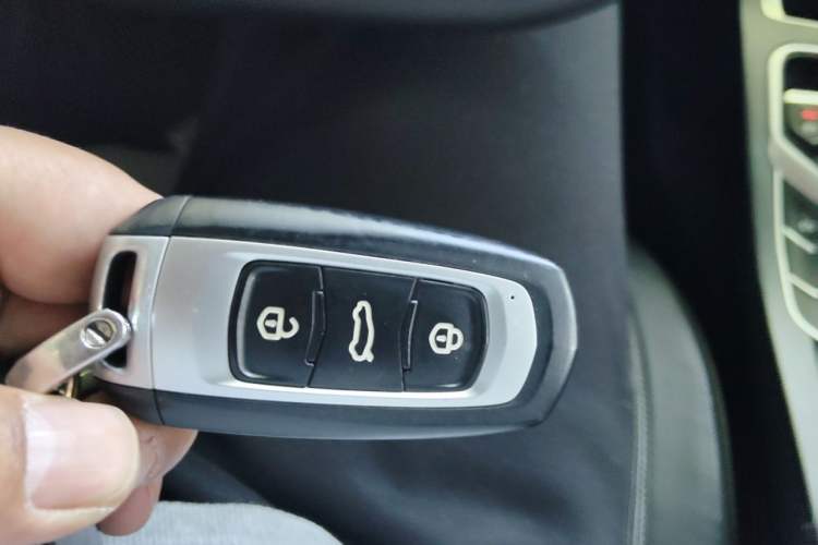 Used Geely Auto Emgrand 2018 1.5L CVT Luxury Model Vehicle Key