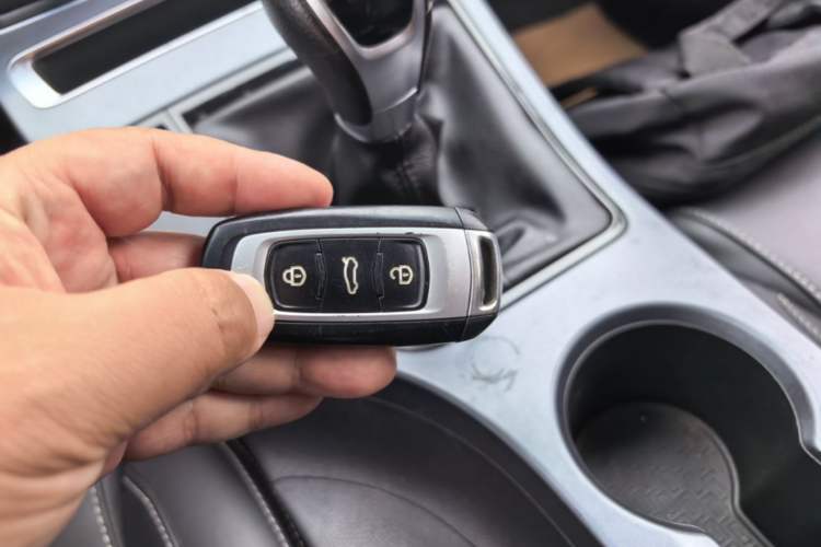 Used Geely Auto Emgrand 2018 1.5L Manual Upward Connect Edition Vehicle Key