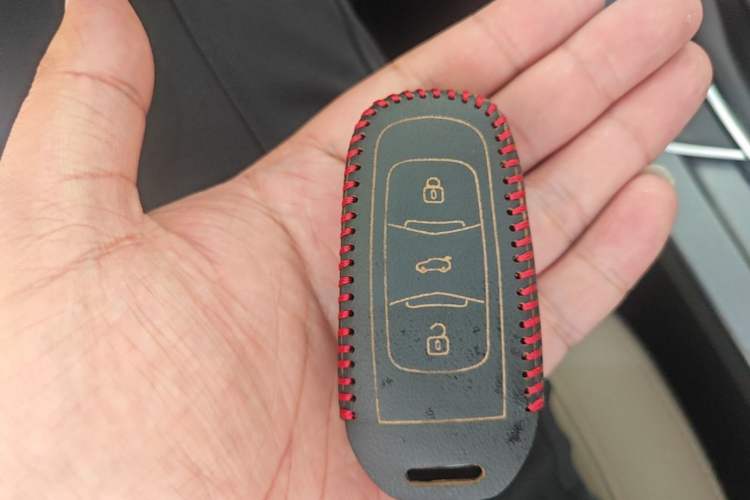 Used Geely Auto Emgrand 2018 1.5L CVT Luxury Model Vehicle Key