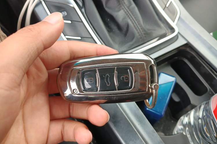 Used Geely Auto Emgrand 2018 1.5L CVT Upward Connect Edition Vehicle Key
