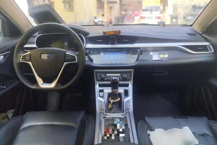 Used Geely Auto Emgrand 2018 1.5L CVT Upward Connect Edition Center Console
