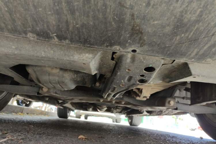Used Geely Auto Emgrand 2018 1.5L Manual Upward Connect Edition Chassis Front