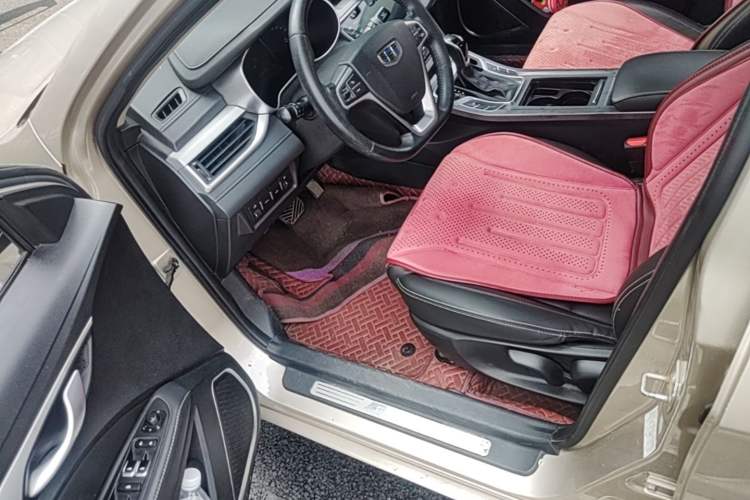 Used Geely Auto Emgrand 2018 1.5L CVT Upward Connect Edition Driver Seat