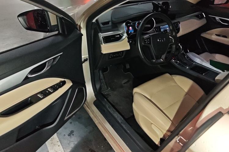 Used Geely Auto Emgrand 2018 1.5L CVT Luxury Model Driver Seat