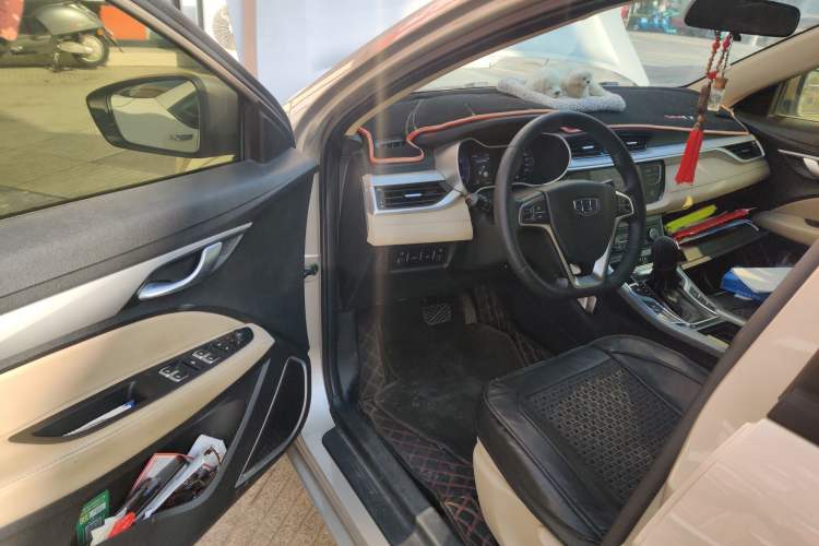 Used Geely Auto Emgrand 2018 1.5L CVT Luxury Model Driver Seat