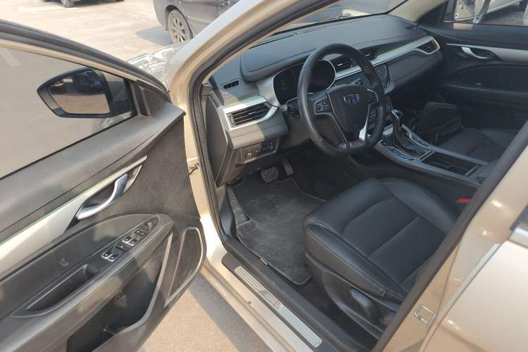 Used Geely Auto Emgrand 2018 1.5L CVT Upward Connect Edition Driver Seat