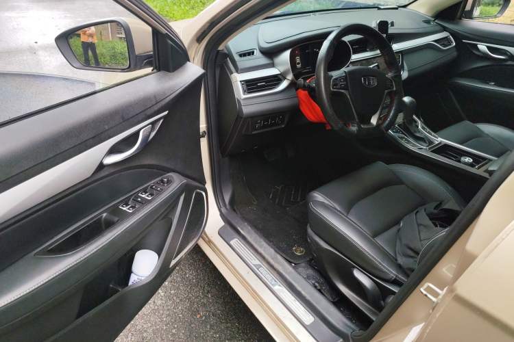 Used Geely Auto Emgrand 2018 1.5L CVT Upward Connect Edition Driver Seat