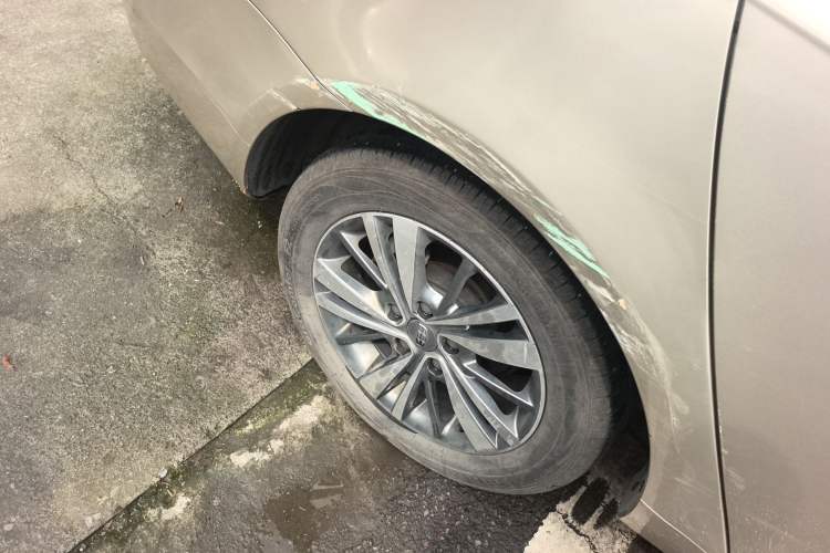 Used Geely Auto Emgrand 2018 1.5L CVT Upward Connect Edition Exterior 5