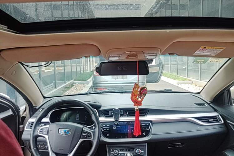 Used Geely Auto Emgrand 2018 1.5L CVT Upward Connect Edition Headliner