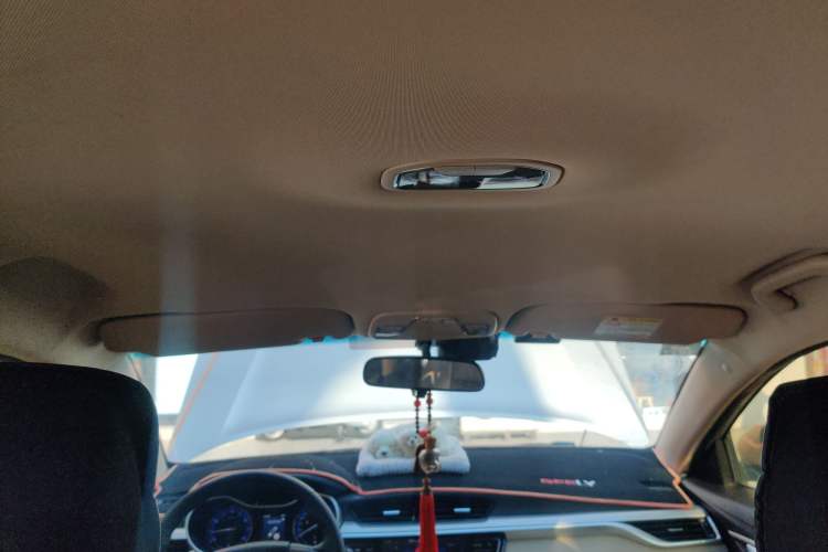 Used Geely Auto Emgrand 2018 1.5L CVT Luxury Model Headliner