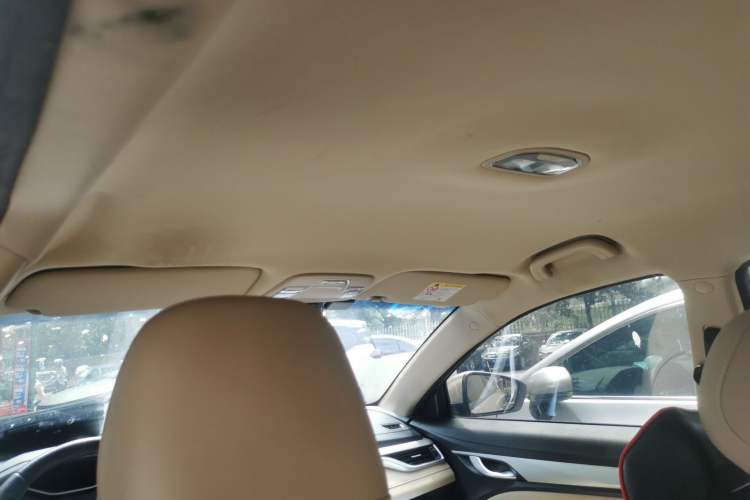 Used Geely Auto Emgrand 2018 1.5L Manual Luxury Model Headliner