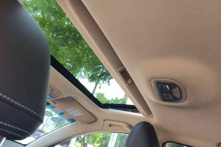 Used Geely Auto Emgrand 2018 1.5L Manual Upward Connect Edition Headliner