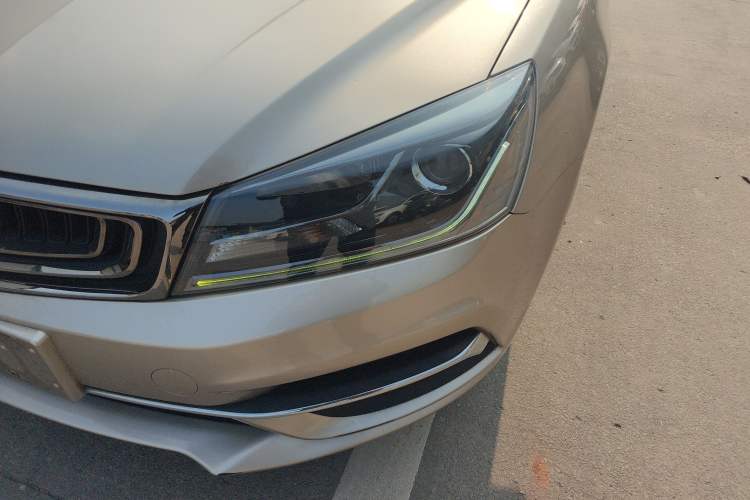 Used Geely Auto Emgrand 2018 1.5L CVT Upward Connect Edition Left Front Headlight