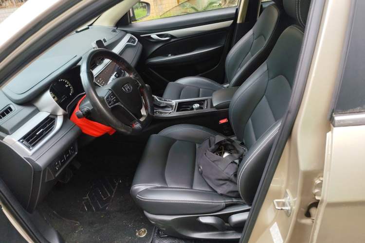 Used Geely Auto Emgrand 2018 1.5L CVT Upward Connect Edition Left Front Seat