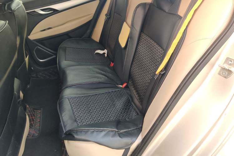 Used Geely Auto Emgrand 2018 1.5L CVT Luxury Model Left Rear Seat