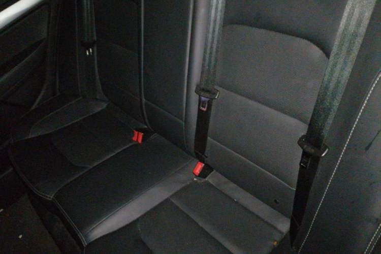 Used Geely Auto Emgrand 2018 1.5L CVT Upward Connect Edition Left Rear Seat