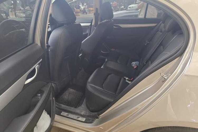 Used Geely Auto Emgrand 2018 1.5L Manual Upward Connect Edition Left Rear Seat