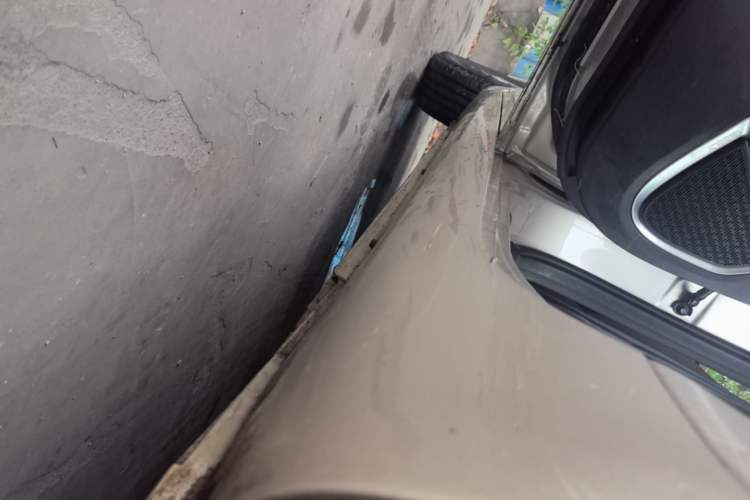 Used Geely Auto Emgrand 2018 1.5L Manual Luxury Model Left Side Sill
