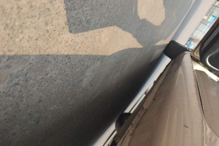 Used Geely Auto Emgrand 2018 1.5L CVT Upward Connect Edition Left Side Sill