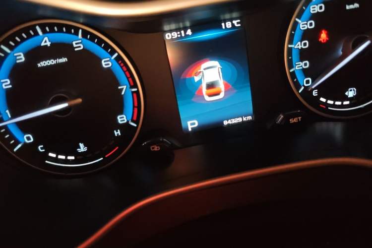 Used Geely Auto Emgrand 2018 1.5L CVT Luxury Model Odometer Close Up