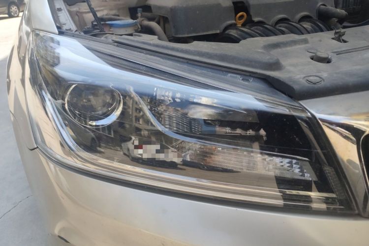 Used Geely Auto Emgrand 2018 1.5L CVT Upward Connect Edition Right Front Headlight