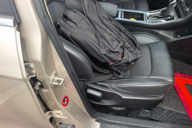 Used Geely Auto Emgrand 2018 1.5L CVT Upward Connect Edition Right Front Seat