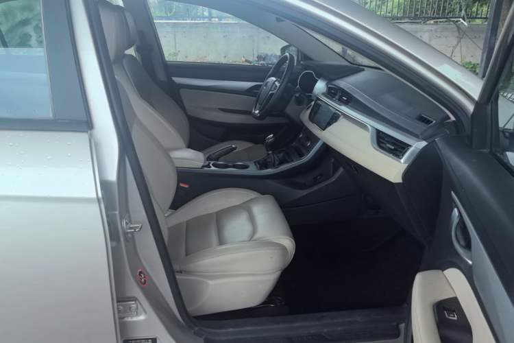 Used Geely Auto Emgrand 2018 1.5L Manual Luxury Model Right Front Seat